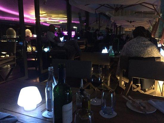 Kempinski Floor Two Bar